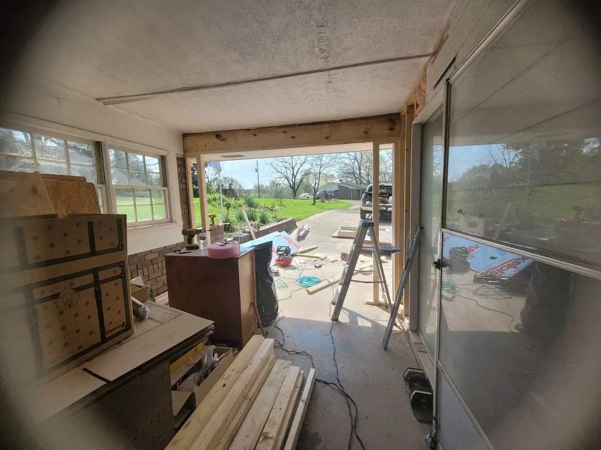 Air movers and dehumidifier for Water Mitigation Services in Kinderhook